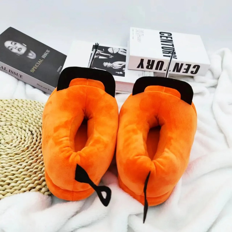 Women'S Shoes To Men'S - Anime Chainsaw Man Pochita House Slipper