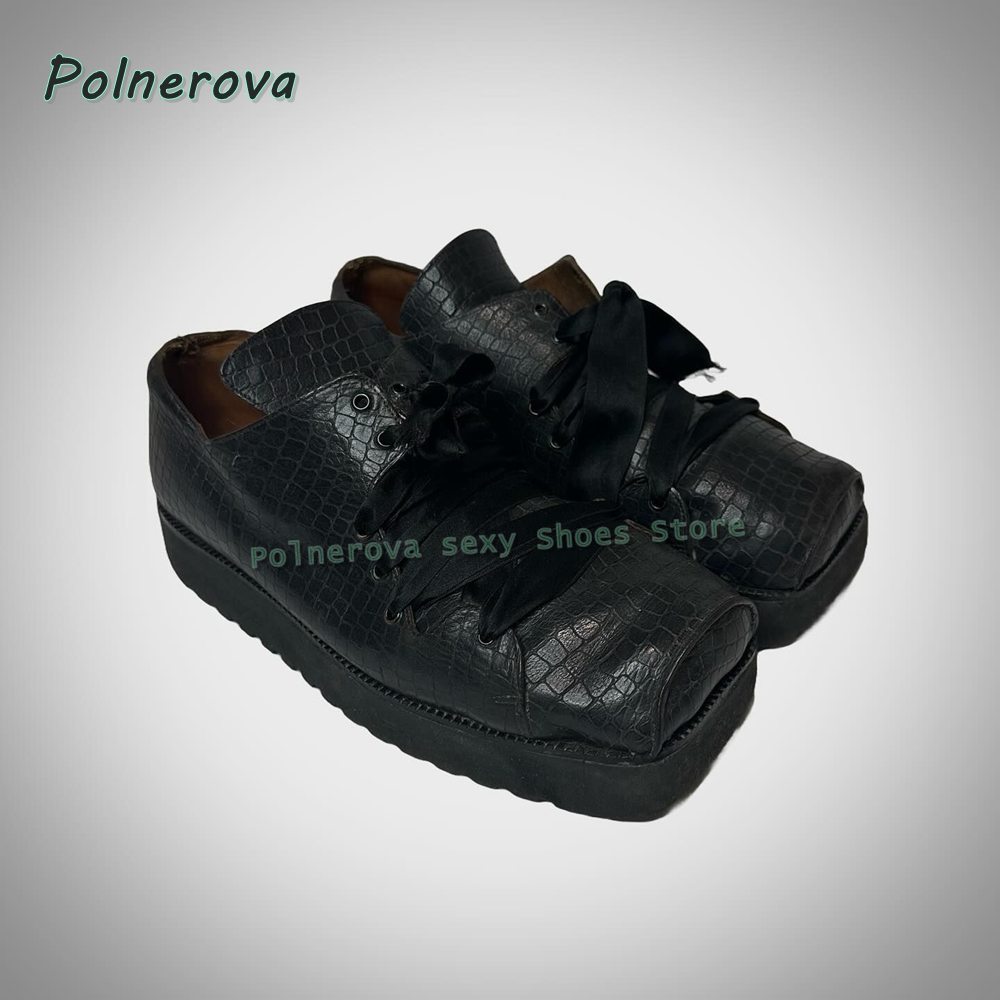 Women's Gothic Lace-Up Chunky  - Women'S Shoes Crocs ulasan dan harga